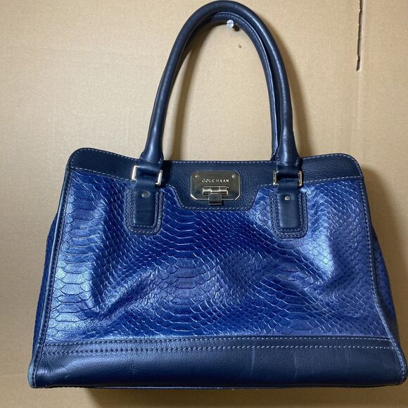 Cole Haan Handbags - Cole Haan Blue/Black Alligator Snake Skin Style Purse Hand Bag VERY NICE